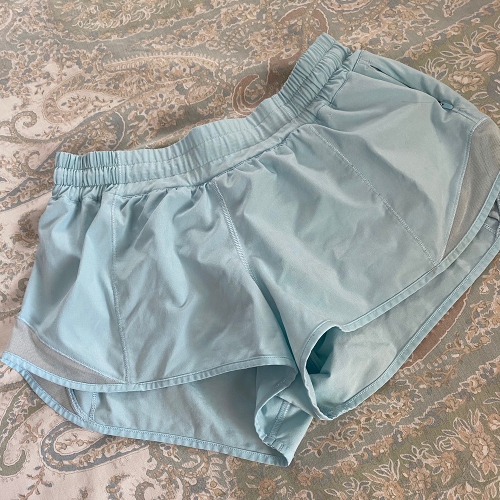 Lululemon Hotty hot II shorts